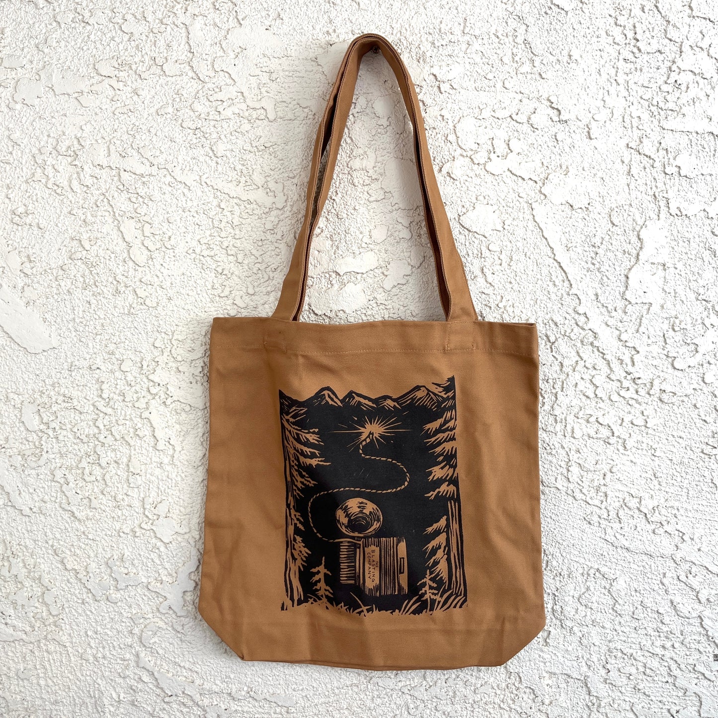 Mountain Print Tote